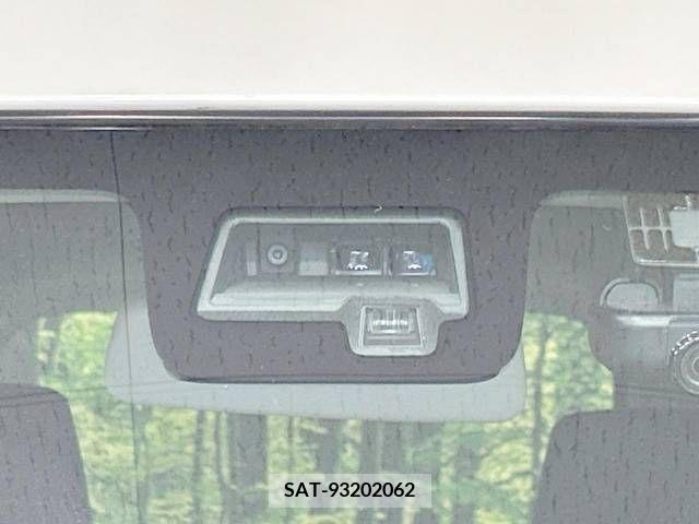 Suzuki SPACIA 2018-11 285646-4