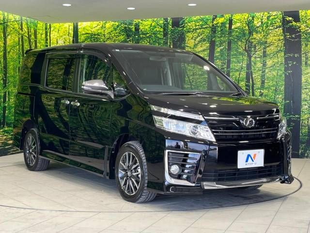 Toyota VOXY 2015-06 186748-17