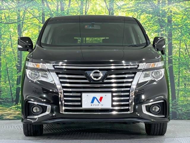 Nissan ELGRAND 2017-04 192978-15