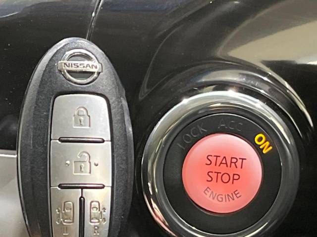 Nissan ELGRAND 2017-04 192978-7