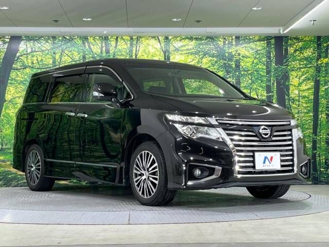 Nissan ELGRAND 2017-04 192978-17