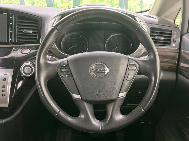 Nissan ELGRAND 2017-04 192978-12
