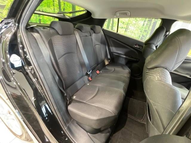 Toyota PRIUS 2017-09 183382-9