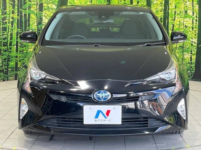 Toyota PRIUS 2017-09 183382-14
