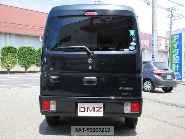 Suzuki EVERY 2017-07 269210-3