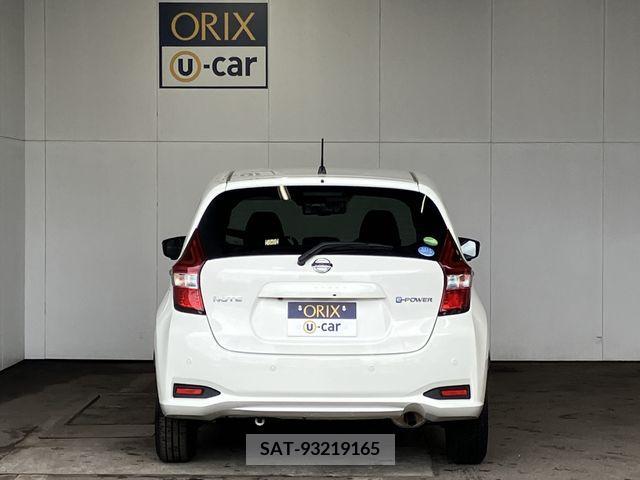 Nissan NOTE 2019-02 328245-5