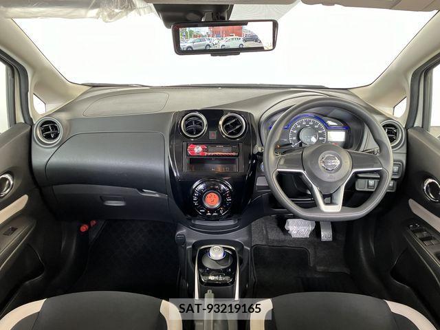 Nissan NOTE 2019-02 328245-1