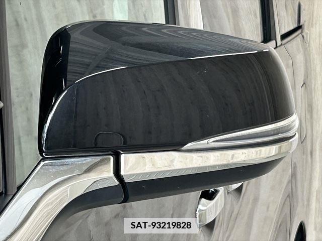 Toyota VELLFIRE 2015-07 385434-26