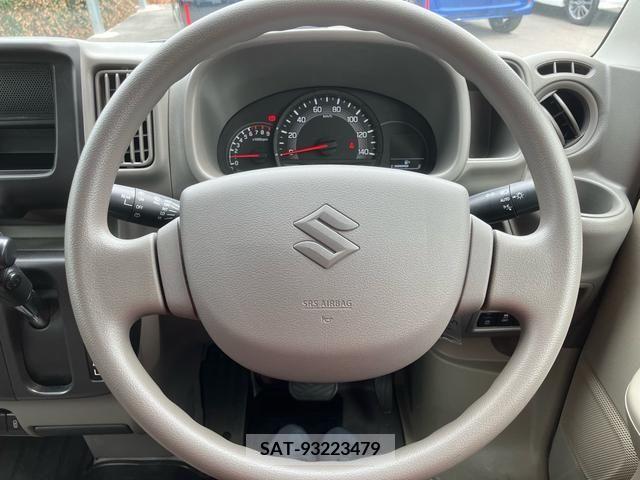 Suzuki EVERY 2023-05 301649-12