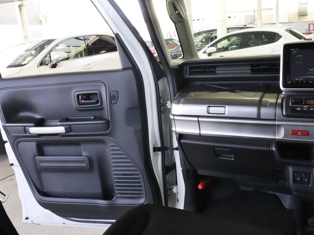 Suzuki SPACIA 2019-02 11103-17