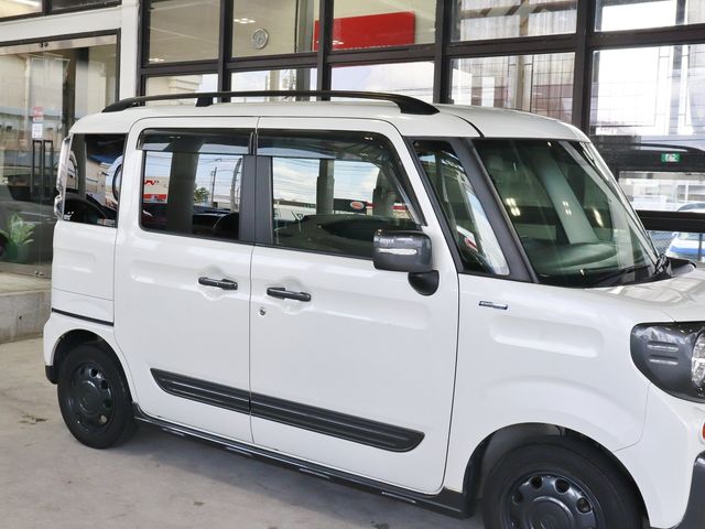 Suzuki SPACIA 2019-02 11103-18
