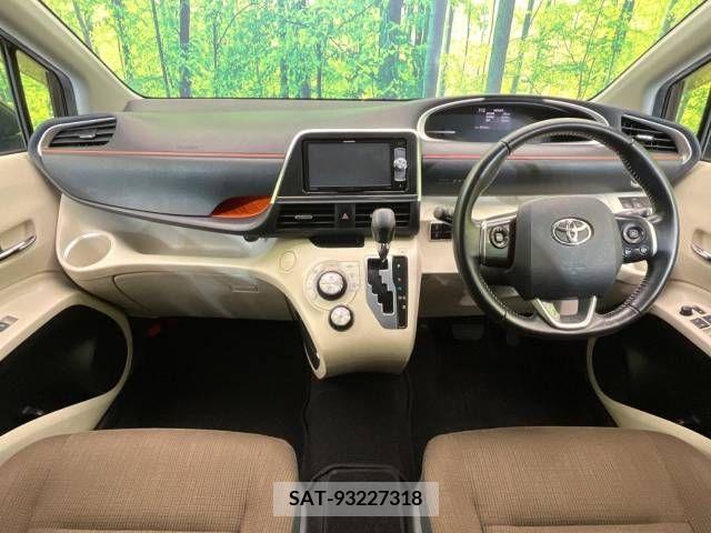 Toyota SIENTA 2016-09 219284-1