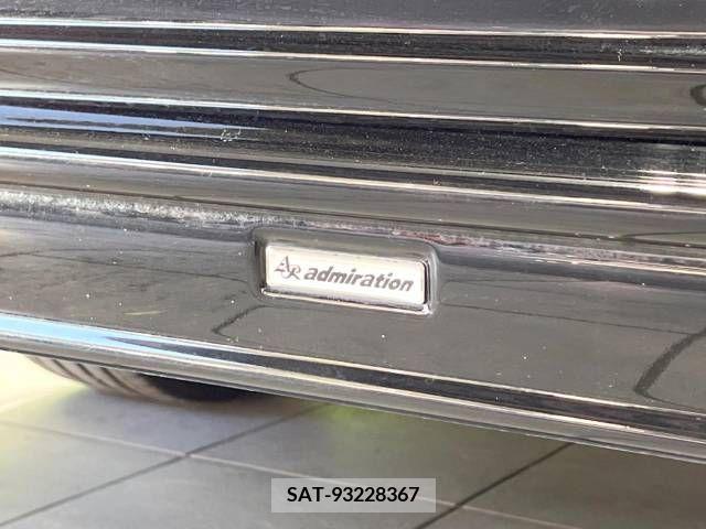 Toyota VELLFIRE 2012-05 215135-2