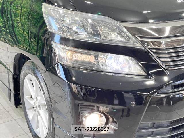 Toyota VELLFIRE 2012-05 215135-12