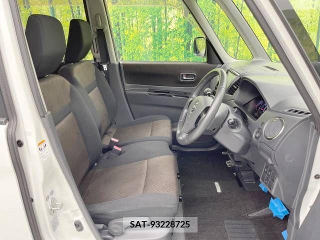 Nissan ROOX 2012-12 397162-8
