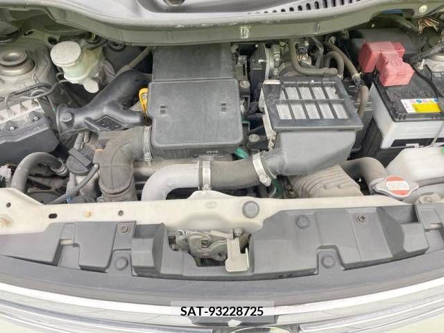 Nissan ROOX 2012-12 397162-18