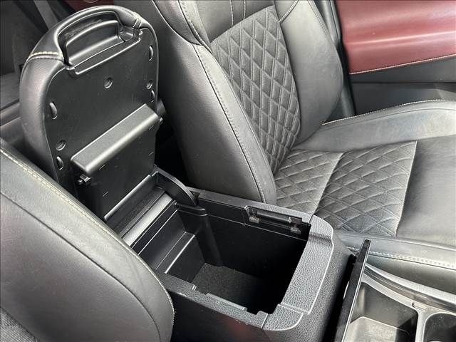 Toyota HARRIER 2015-09 24594-26