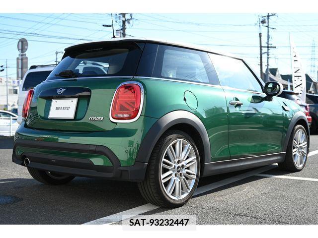 Bmw MINI 2022-10 363729-4