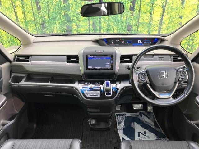 Honda FREED HYBRID 2016-11 187676-1