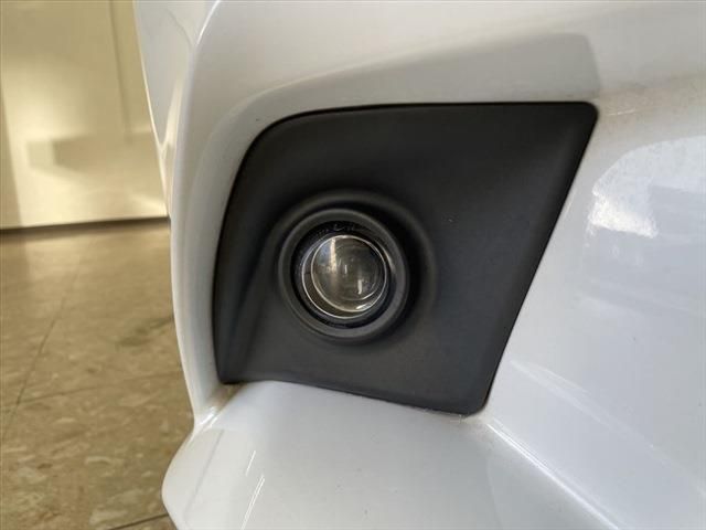 Lexus IS 2013-09 194381-11