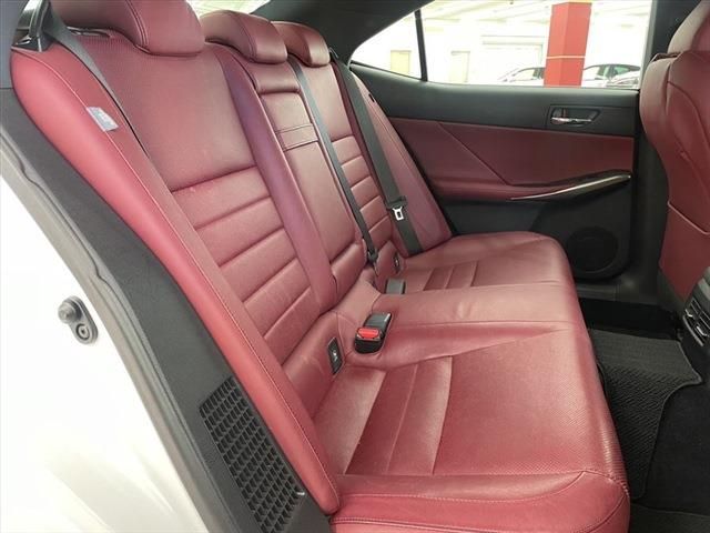Lexus IS 2013-09 194381-20