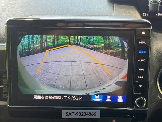 Honda N BOX CUSTOM 2018-01 278891-3