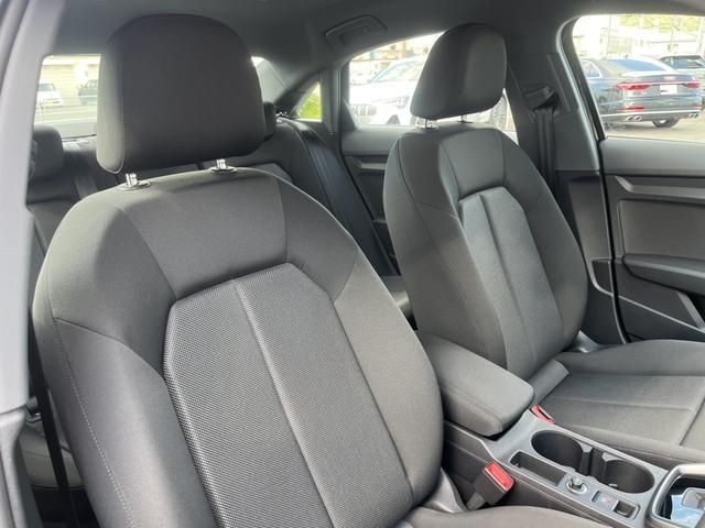 Audi A3 SEDAN 2021-06 9775-15