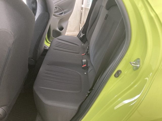 Toyota YARIS 2020-09 28028-11