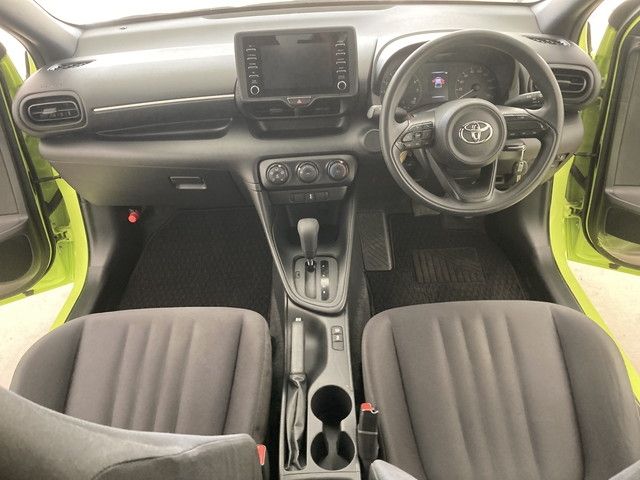 Toyota YARIS 2020-09 28028-7