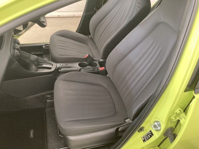 Toyota YARIS 2020-09 28028-9