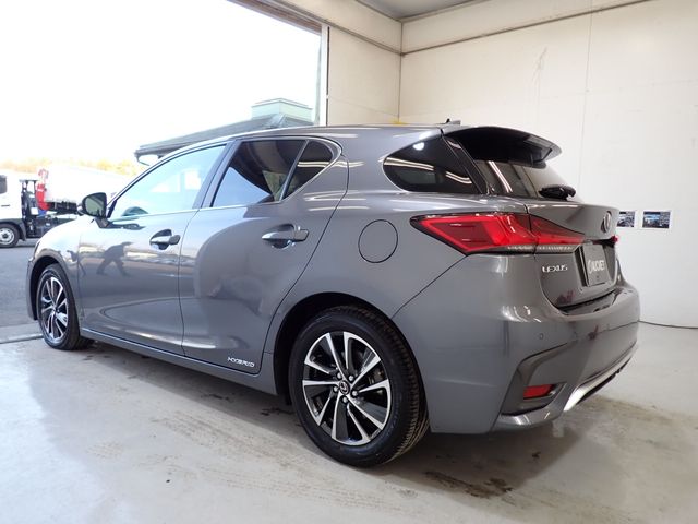 Lexus CT 2022-10 186625-2