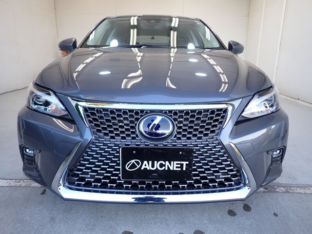 Lexus CT 2022-10 186625-5