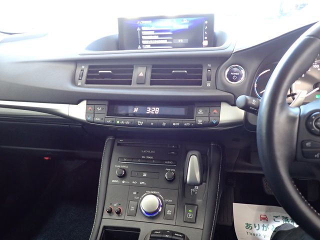 Lexus CT 2022-10 186625-22