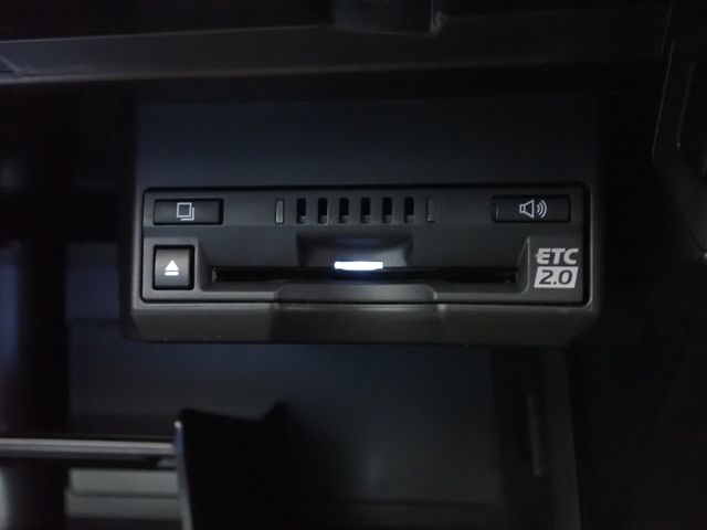 Lexus CT 2022-10 186625-28