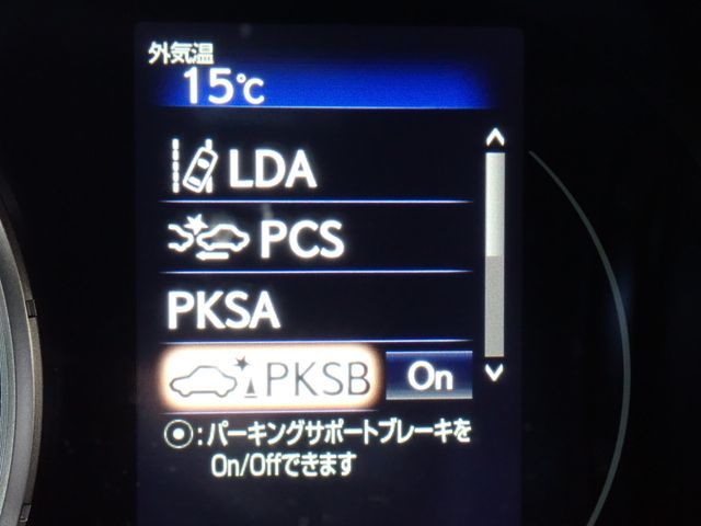 Lexus CT 2022-10 186625-21