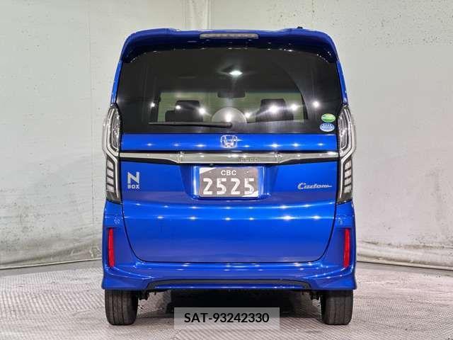 Honda N BOX 2017-11 223013-9