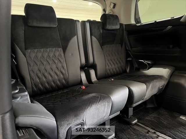 Toyota VELLFIRE 2015-06 299284-8
