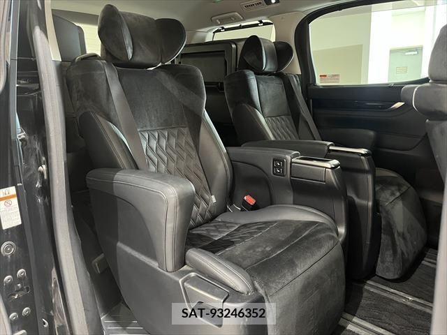 Toyota VELLFIRE 2015-06 299284-7
