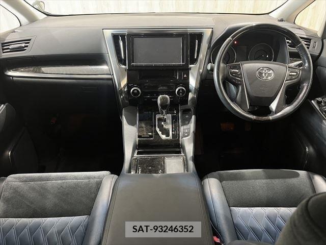 Toyota VELLFIRE 2015-06 299284-1