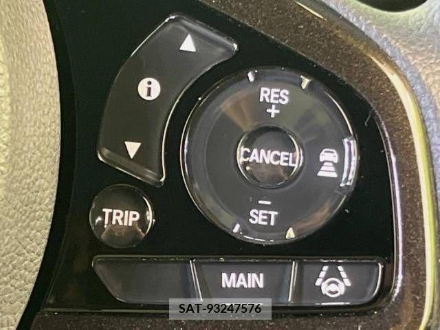Honda N BOX CUSTOM 2020-02 307103-5