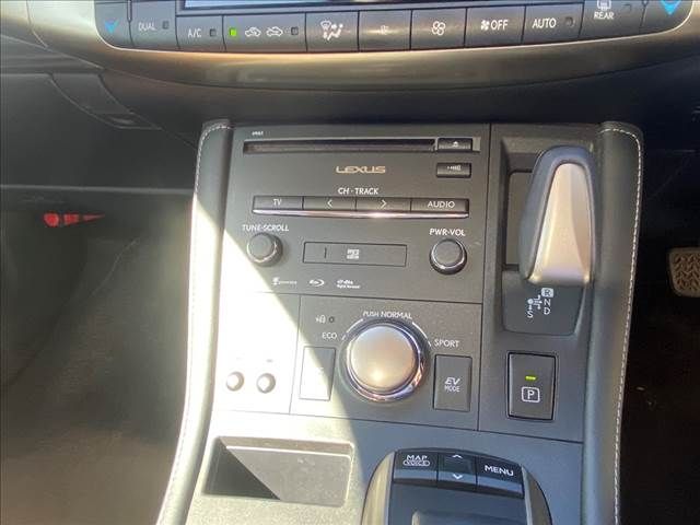 Lexus CT 2014-12 17624-16