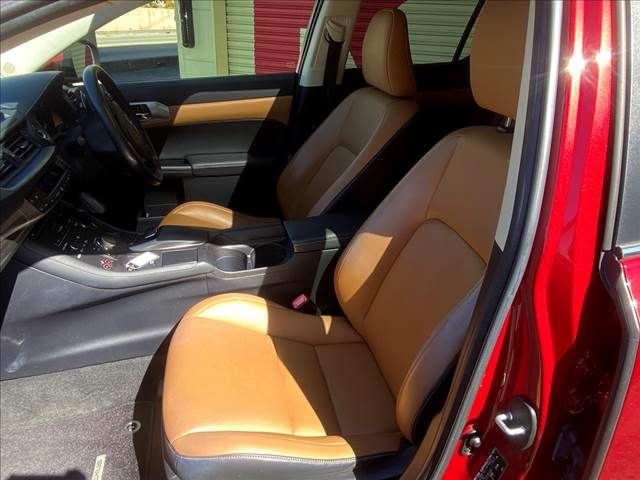Lexus CT 2014-12 17624-6