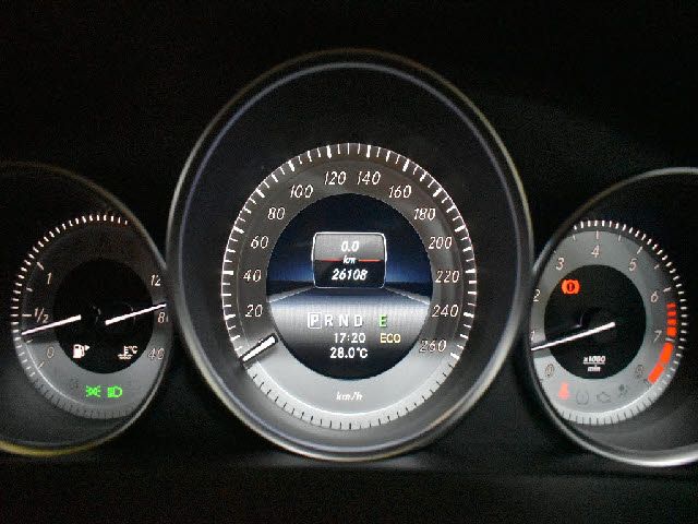 Mercedes Benz C-CLASS 2014-08 5909-16