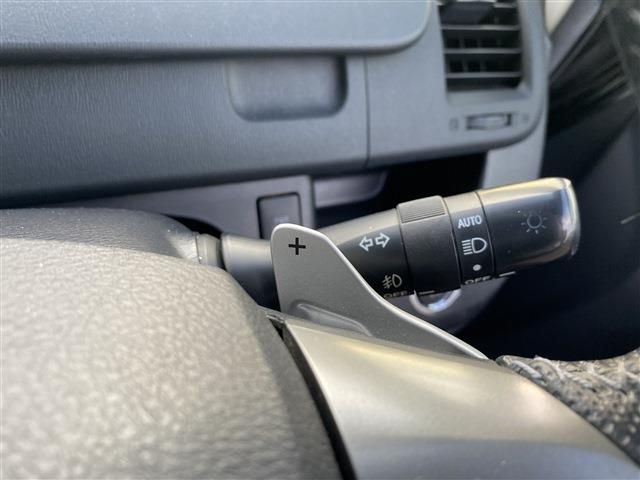 Toyota VOXY 2012-06 3465-23