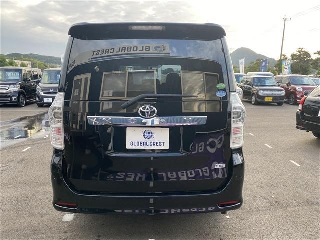 Toyota VOXY 2012-06 3465-13