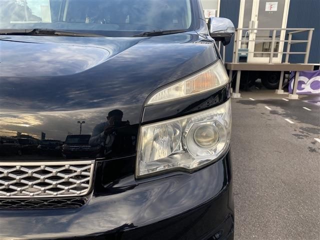 Toyota VOXY 2012-06 3465-8