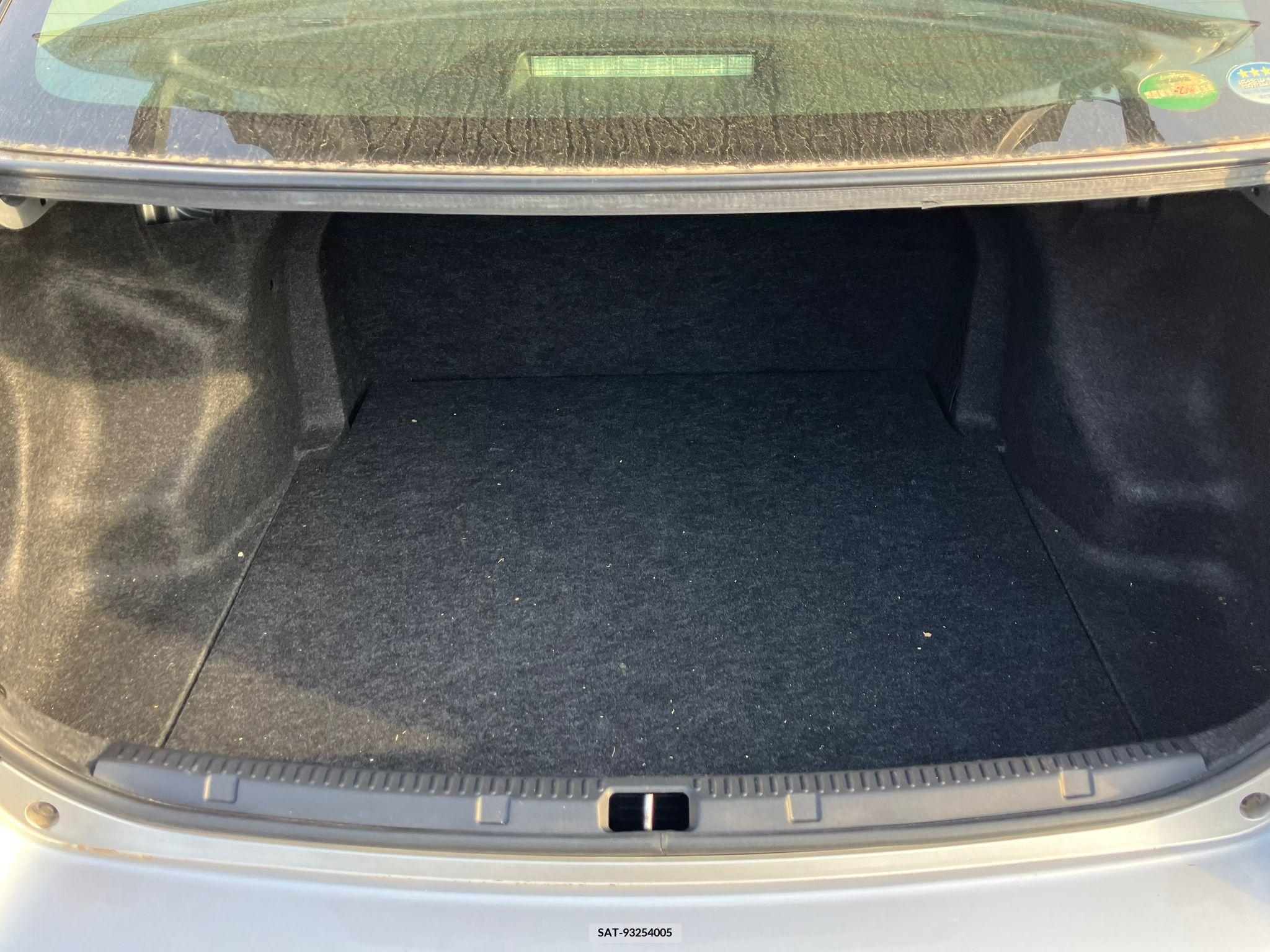 Toyota COROLLA AXIO 2017-03 257763-14