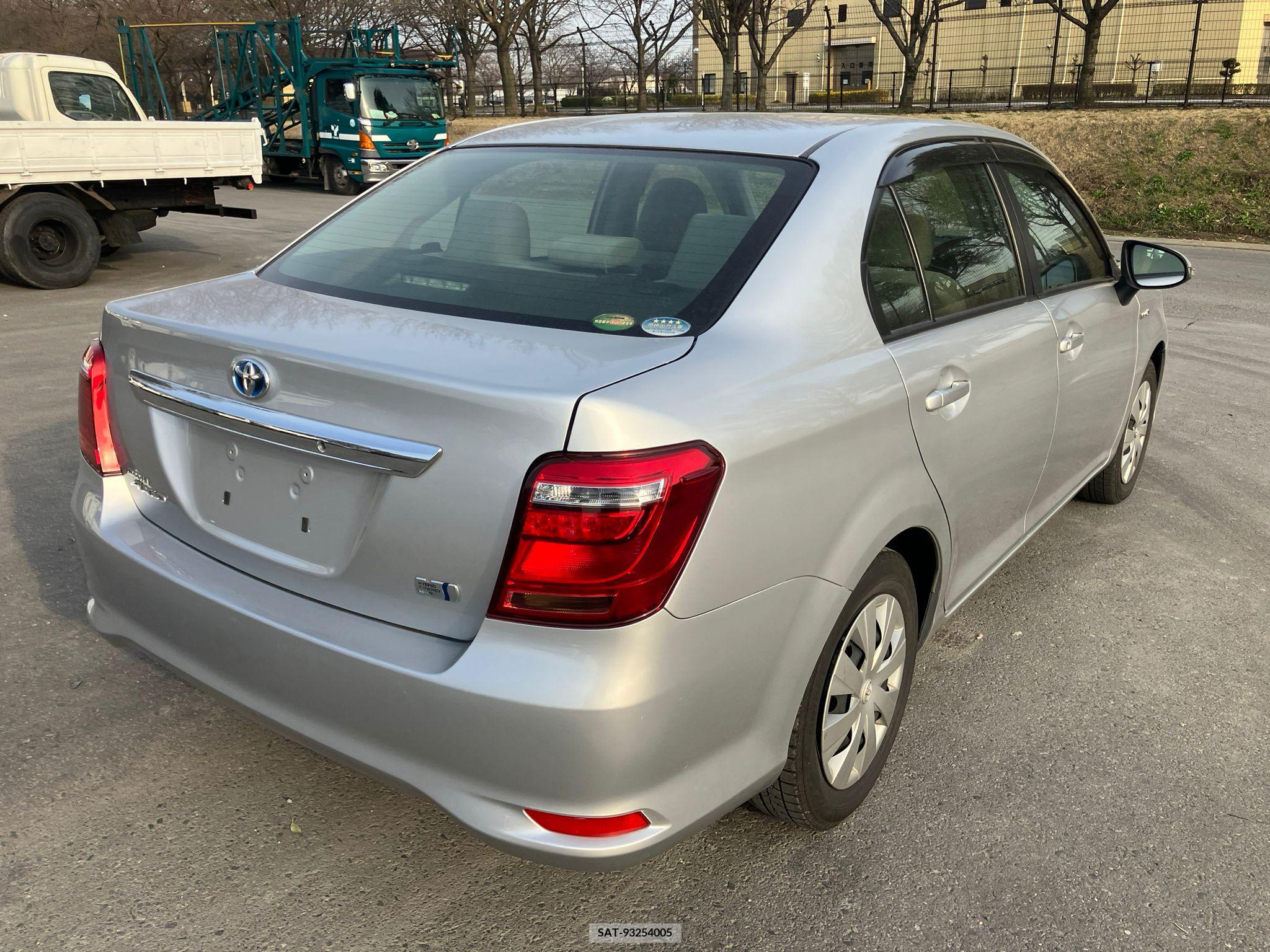 Toyota COROLLA AXIO 2017-03 257763-3