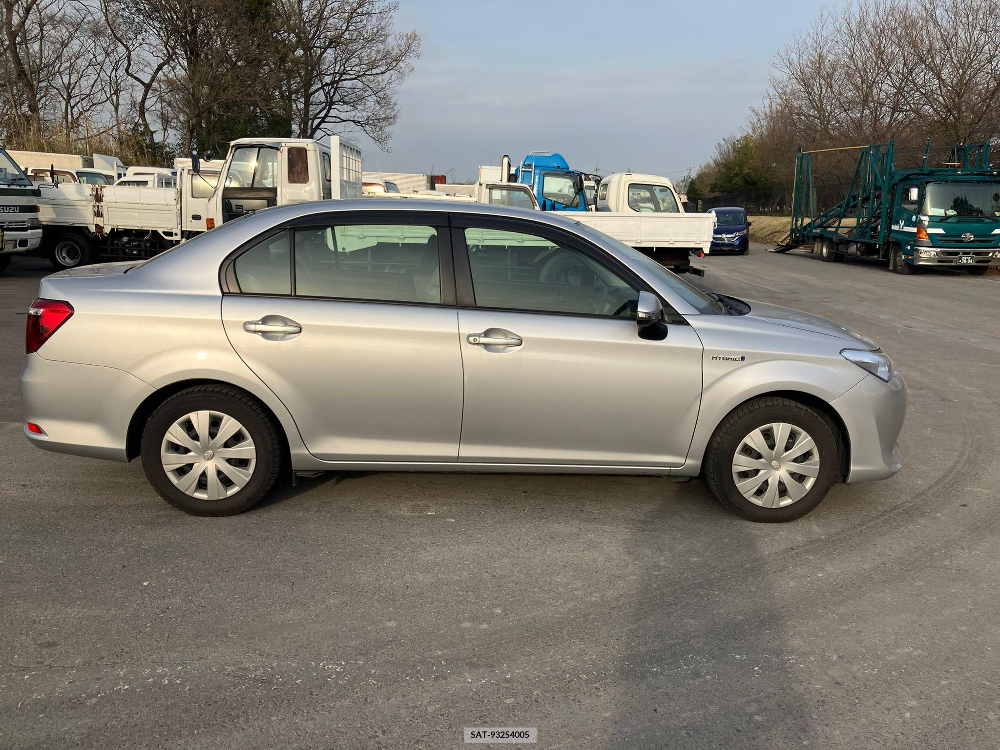 Toyota COROLLA AXIO 2017-03 257763-6