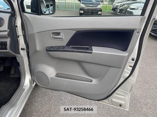 Suzuki WAGON R 2010-06 370962-28